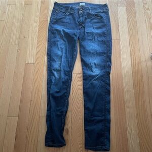 CYBER SLAE 🚨Hudson dark wash jeans size 31 made in the USA